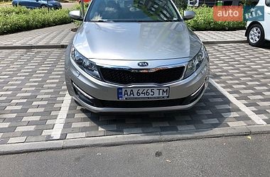 Седан Kia Optima 2012 в Киеве
