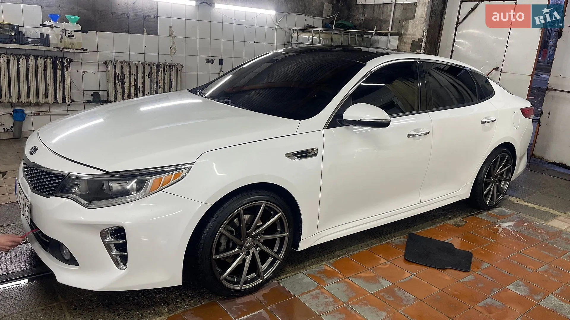 2016 Kia Optima - фото 1