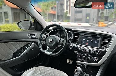 Седан Kia Optima 2015 в Киеве