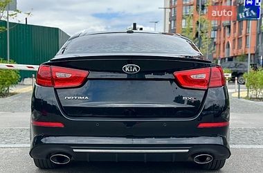 Седан Kia Optima 2015 в Киеве