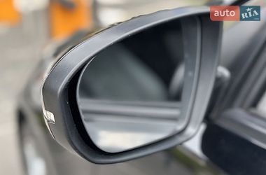 Седан Kia Optima 2015 в Киеве