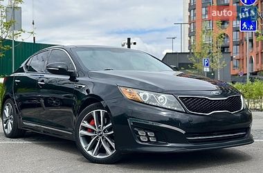 Седан Kia Optima 2015 в Киеве