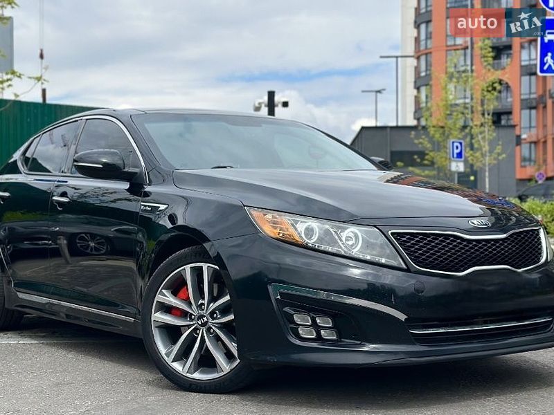 Седан Kia Optima 2015 в Киеве