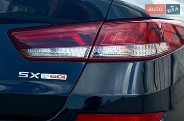 Седан Kia Optima 2019 в Киеве