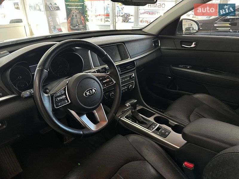 Седан Kia Optima 2019 в Киеве