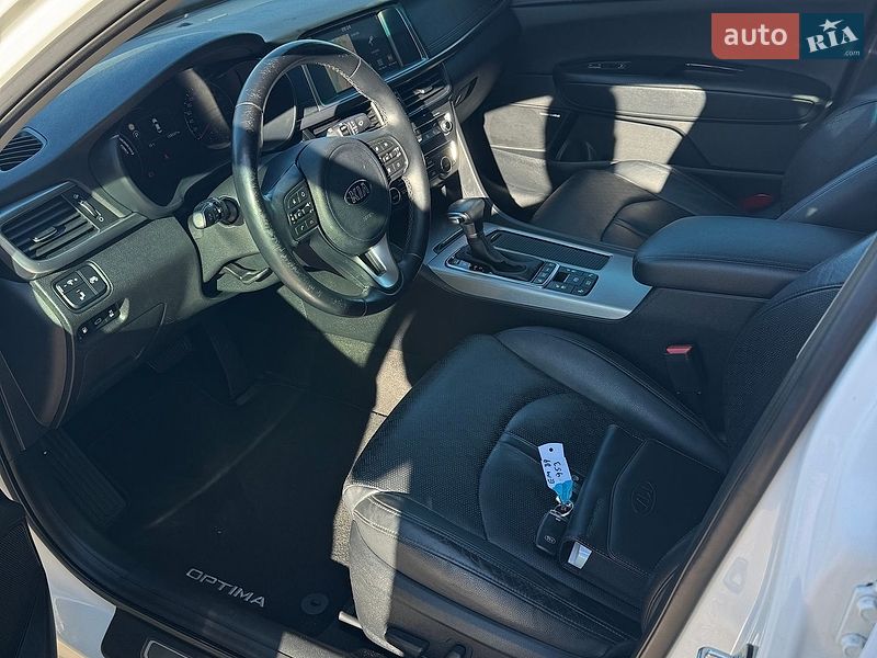 Седан Kia Optima 2017 в Житомирі