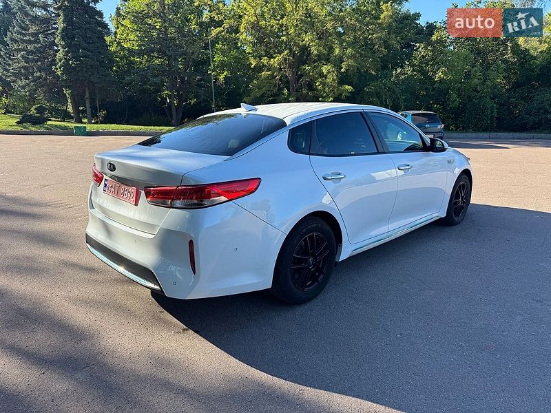 Седан Kia Optima 2017 в Житомирі