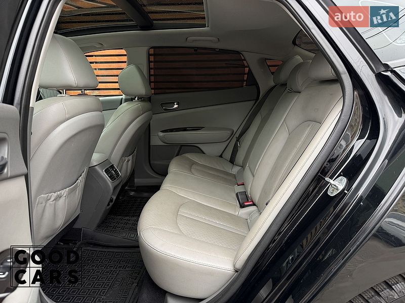 Седан Kia Optima 2016 в Одесі
