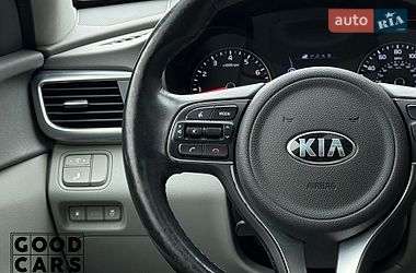 Седан Kia Optima 2016 в Одесі