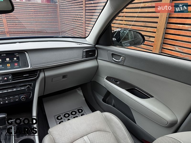 Седан Kia Optima 2016 в Одесі