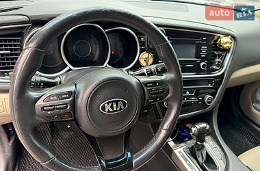 Седан Kia Optima 2013 в Киеве