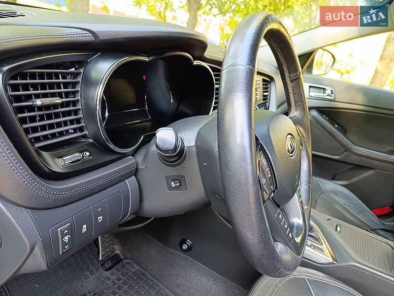 Седан Kia Optima 2012 в Лубнах