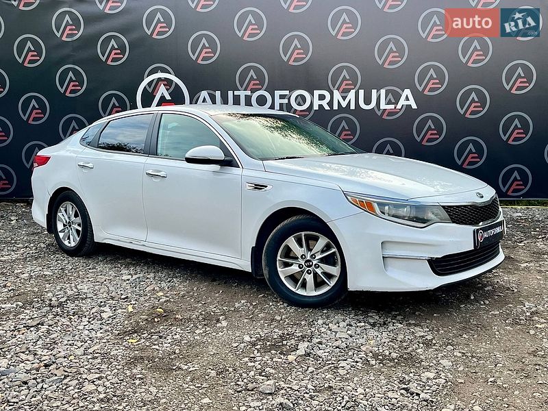 Седан Kia Optima 2016 в Киеве