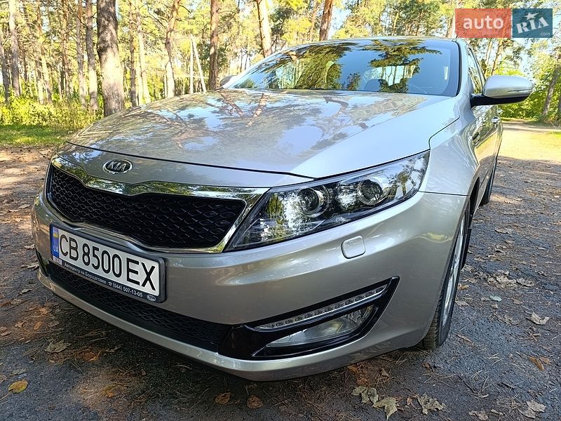 Седан Kia Optima 2012 в Лубнах