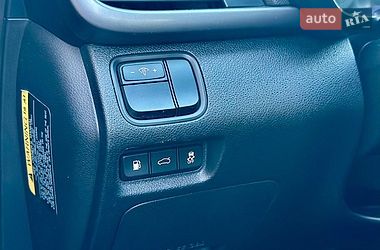 Седан Kia Optima 2016 в Святопетровское