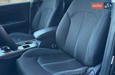 Седан Kia Optima 2016 в Святопетровское