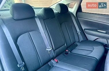 Седан Kia Optima 2016 в Святопетровское