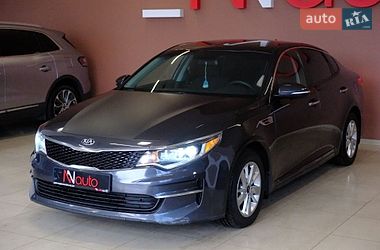 Седан Kia Optima 2017 в Одессе