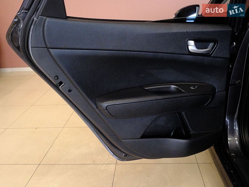Седан Kia Optima 2017 в Одессе