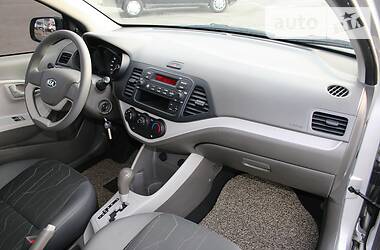 Хэтчбек Kia Picanto 2014 в Киеве