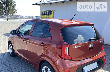 Хэтчбек Kia Picanto 2017 в Ивано-Франковске