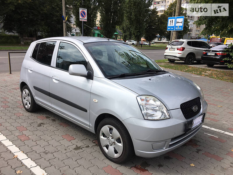 Хэтчбек Kia Picanto 2005 в 