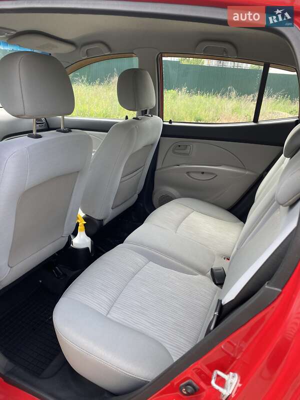 Хэтчбек Kia Picanto 2008 в Киеве фото 10 Хэтчбек Kia Picanto 2008 в Киеве