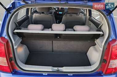 Хэтчбек Kia Picanto 2006 в 