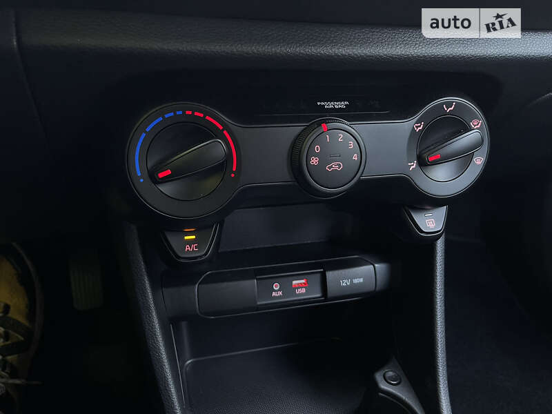 Хэтчбек Kia Picanto 2018 в Черновцах фото 14 Хэтчбек Kia Picanto 2018 в Черновцах