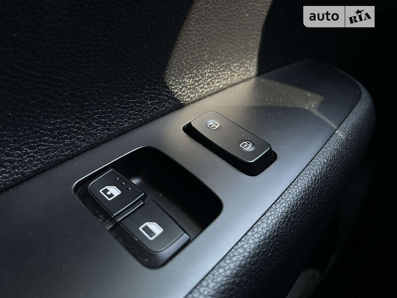 Хэтчбек Kia Picanto 2018 в Черновцах фото 20 Хэтчбек Kia Picanto 2018 в Черновцах