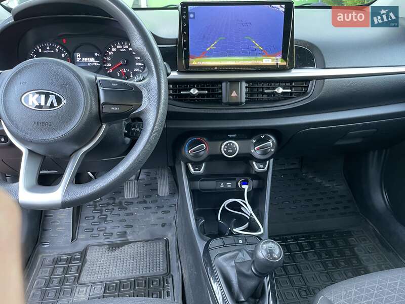 Хэтчбек Kia Picanto 2017 в Ивано-Франковске