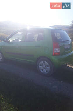 Хэтчбек Kia Picanto 2005 в 