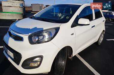 Хэтчбек Kia Picanto 2011 в 
