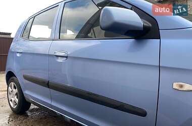 Хэтчбек Kia Picanto 2005 в 