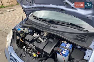 Хэтчбек Kia Picanto 2004 в 