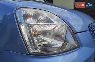 Хэтчбек Kia Picanto 2007 в 