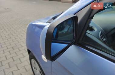 Хэтчбек Kia Picanto 2007 в 