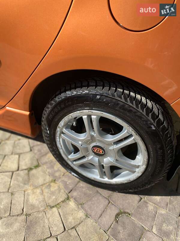 Хэтчбек Kia Picanto 2005 в Одессе