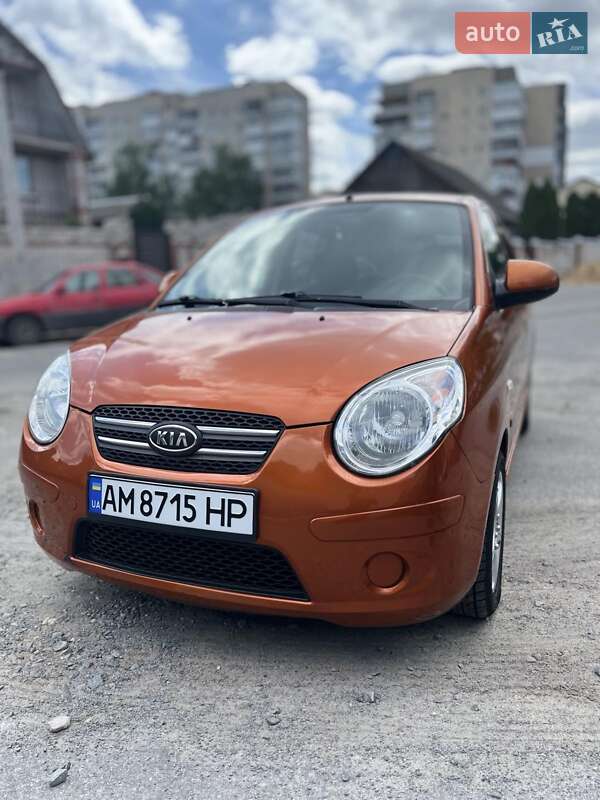 Хэтчбек Kia Picanto 2008 в Звягеле фото 4 Хэтчбек Kia Picanto 2008 в Звягеле