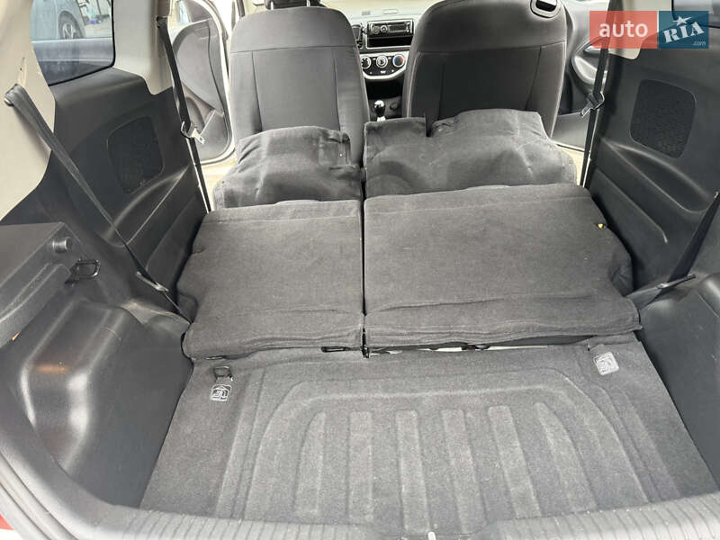 Хетчбек Kia Picanto 2011 в Києві
