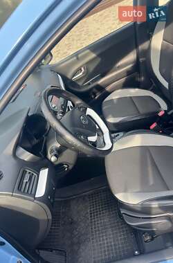 Хэтчбек Kia Picanto 2011 в 