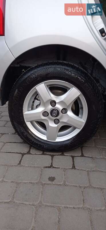 Хетчбек Kia Picanto 2004 в Івано-Франківську фото 44 Хетчбек Kia Picanto 2004 в Івано-Франківську