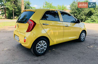 Хетчбек Kia Picanto 2011 в 