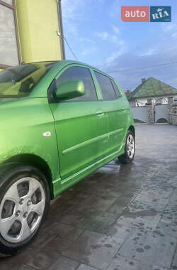 Хэтчбек Kia Picanto 2007 в 