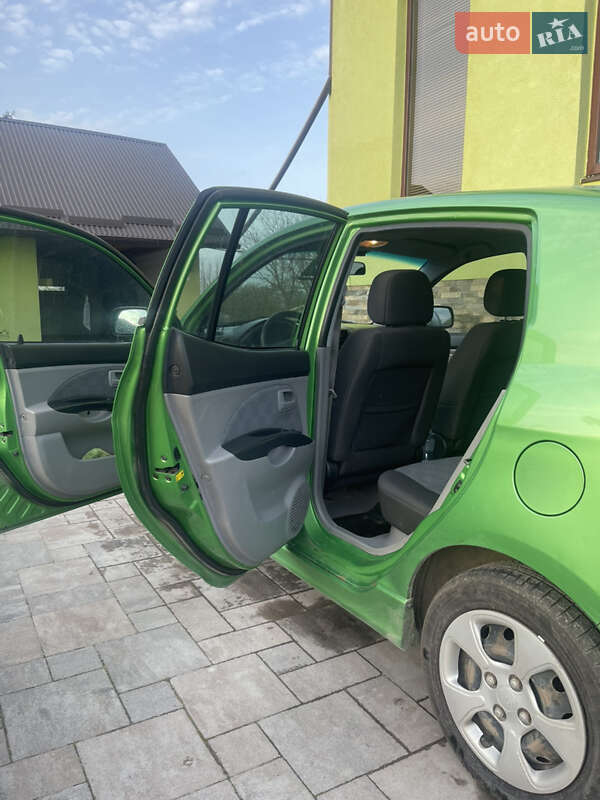 Хэтчбек Kia Picanto 2007 в Тернополе