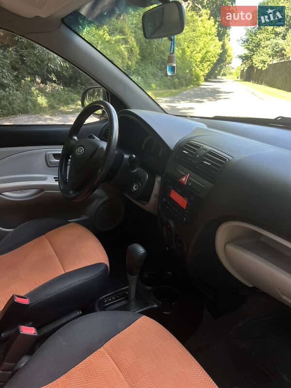 Хэтчбек Kia Picanto 2008 в Киеве