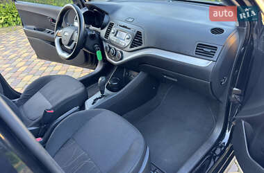 Хэтчбек Kia Picanto 2013 в 