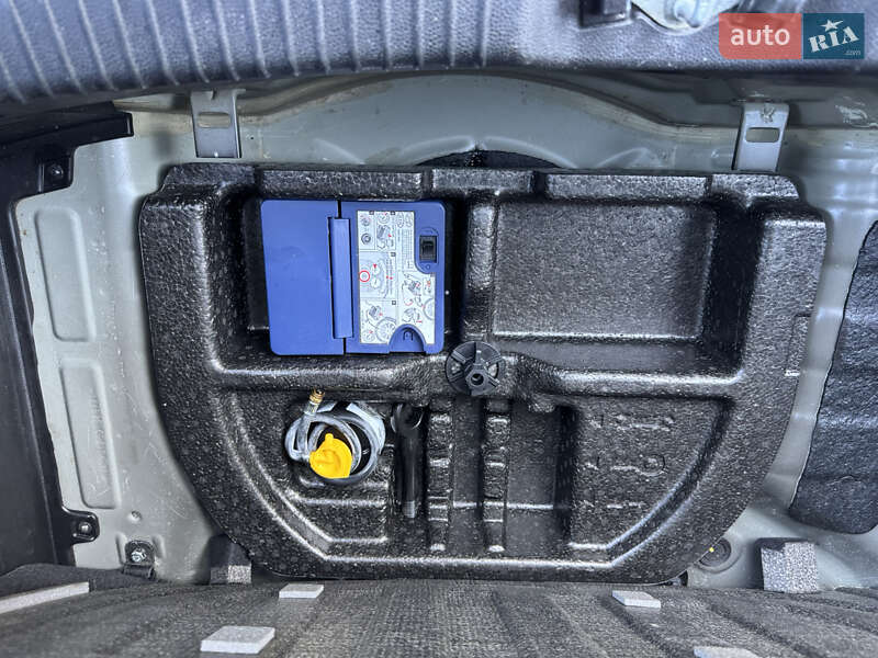 Хэтчбек Kia Picanto 2013 в Житомире