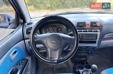 Хэтчбек Kia Picanto 2006 в 