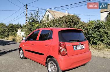 Хэтчбек Kia Picanto 2010 в 